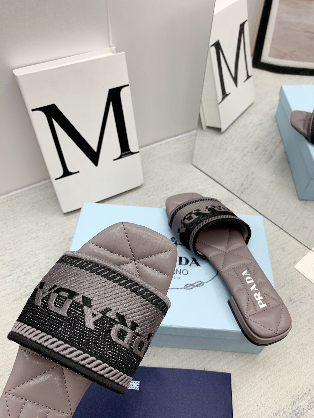 Prada 2026 Slippers Embroidery Sheepskin 731063