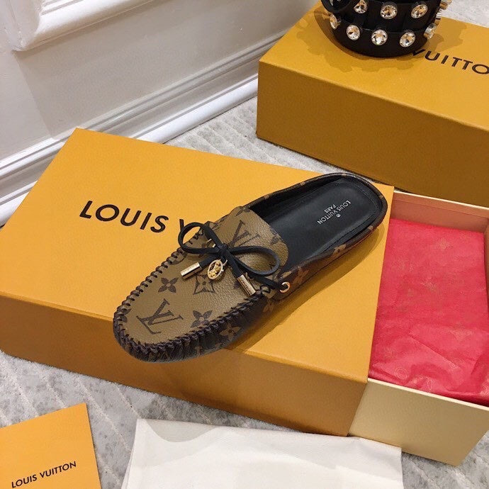 LV WOMEN'S EASY MULE IN CAMEL BROWN MONOGRAM CALFSKIN