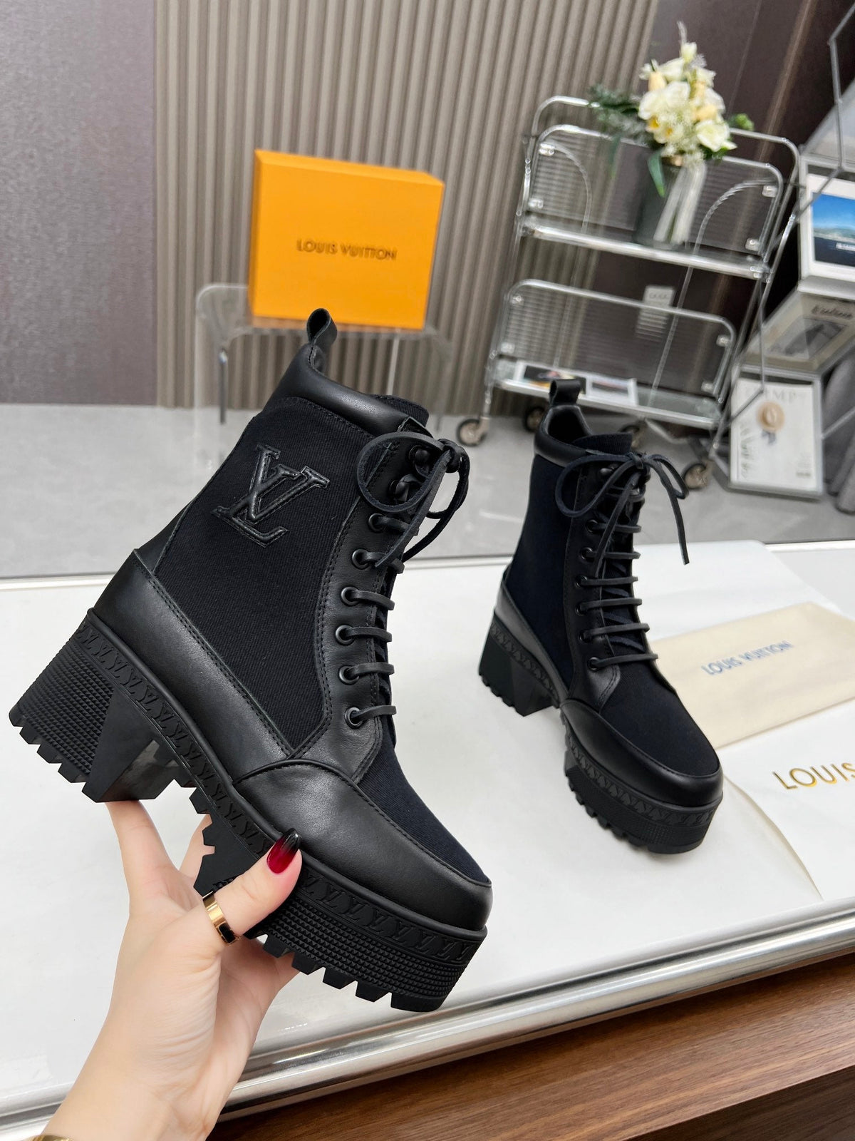 LAUREATE PLATFORM DESERT BOOT IN BLACK JACQUARD AND CALFSKIN