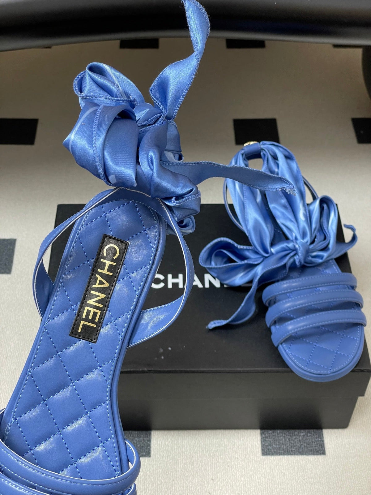 CC 26 Quilted Sandal 10mm With Scarf Sheepskin