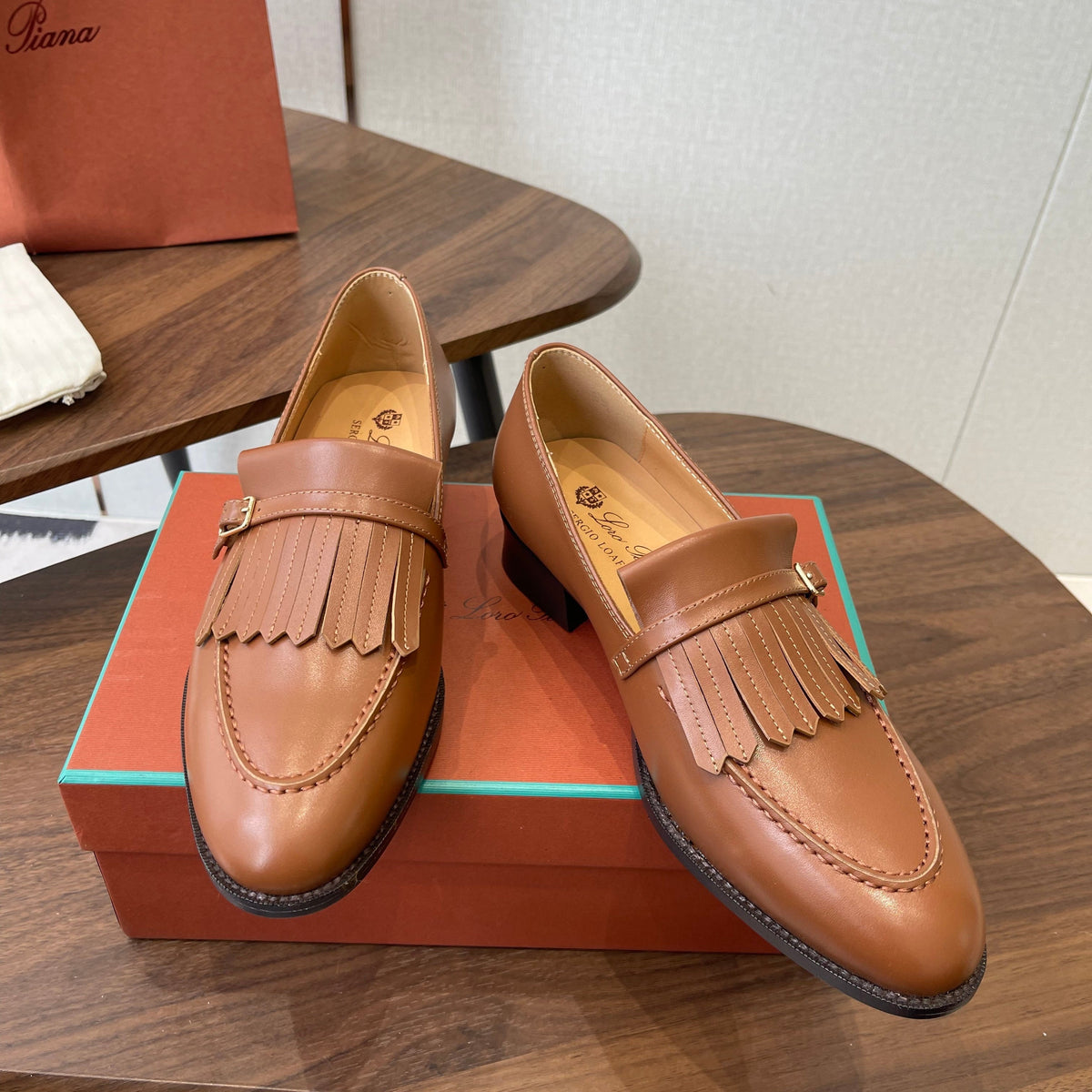 LP 26SS Loafers Brown Lambskin 579619