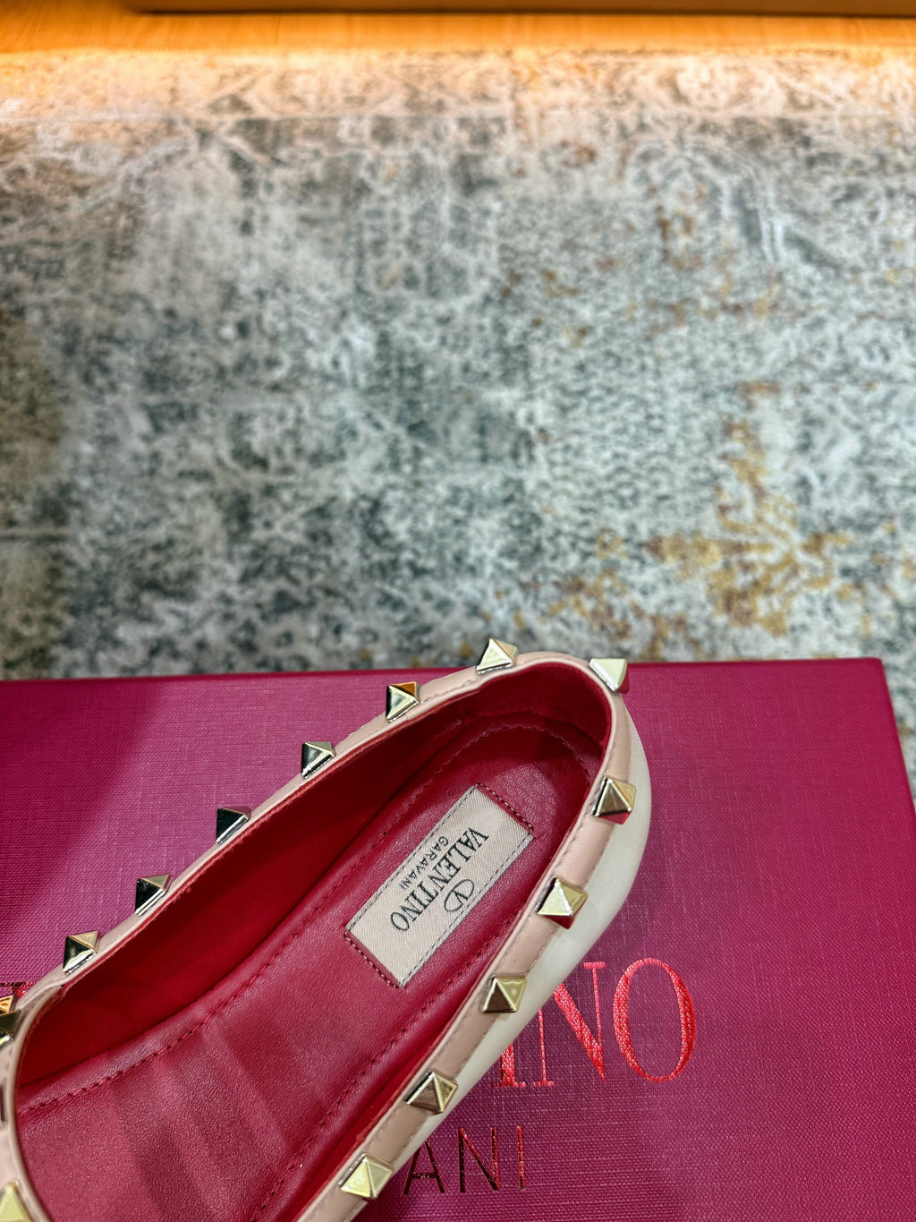 Valentino 2026 Rockstud Ballet Flat Patent Leather 881493