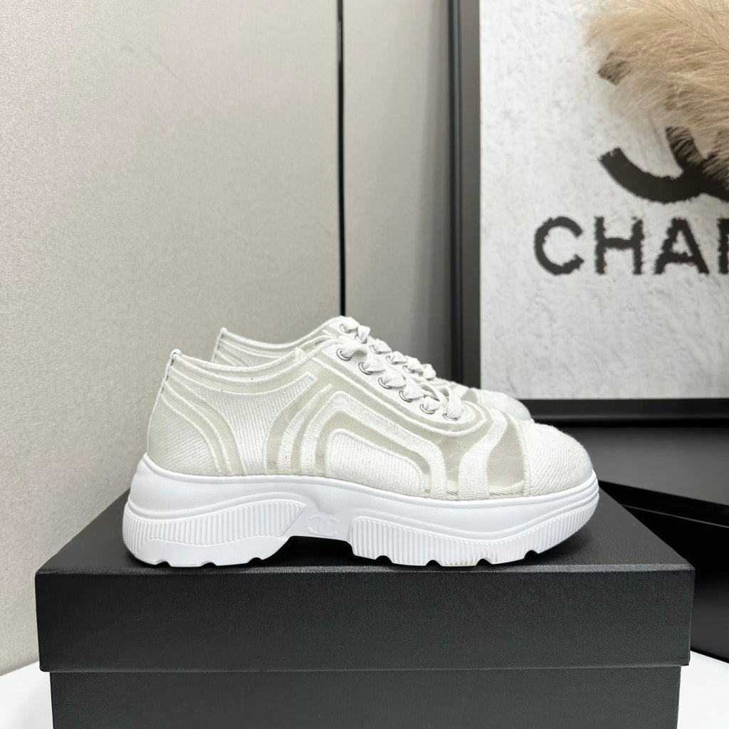 CC 26s Casual Sneakers Rhinestones White Mesh Sheepskin 626365
