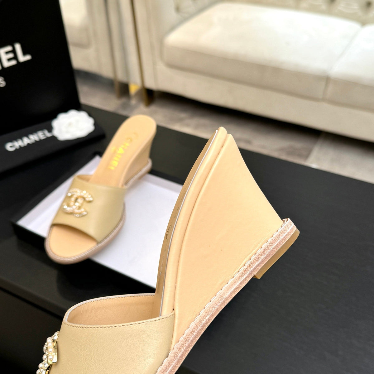 CC 2026 Wedge Sandals 65 Beige Lambskin 667774