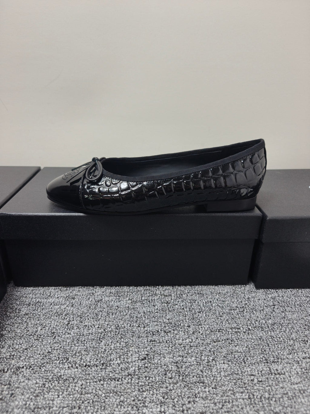 Chanel 2026 Crocodile Embossed Ballet Flat Glossy Calfskin 855991