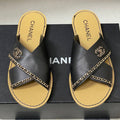 CC 26 Criss-cross Strap Slipper Black Beige Sheepskin 593304
