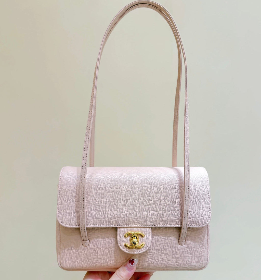 Chanel 26 Shoulder Bag 22cm Pink Caviar Leather 351910